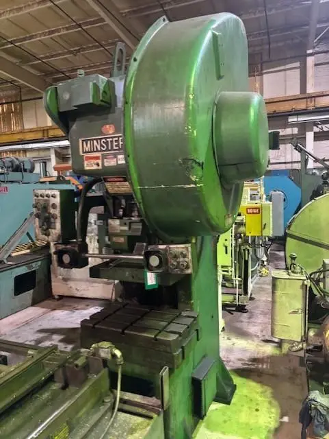 Used 1992 MINSTER 5 FIXED BASE Gap Frame (OBS) Presses | D & D Industries #438182