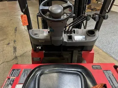 Used 2016 RAYMOND 4750C60 4-Wheel Sit down Electric Counterbalance Forklifts Illinois US | Somerset Equipment Sales #1546131