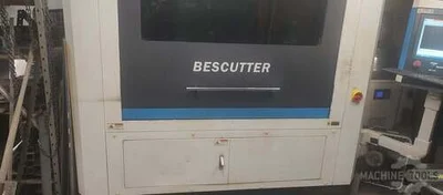 USED 2020 BESCUTTER CUBE
