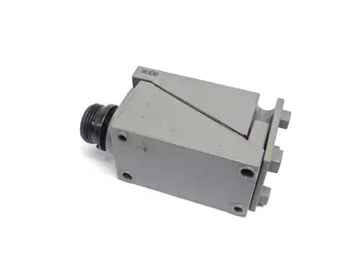 USED ALLEN BRADLEY OIL-TIGHT LIMIT SWITCH TYPE 4,6P,13