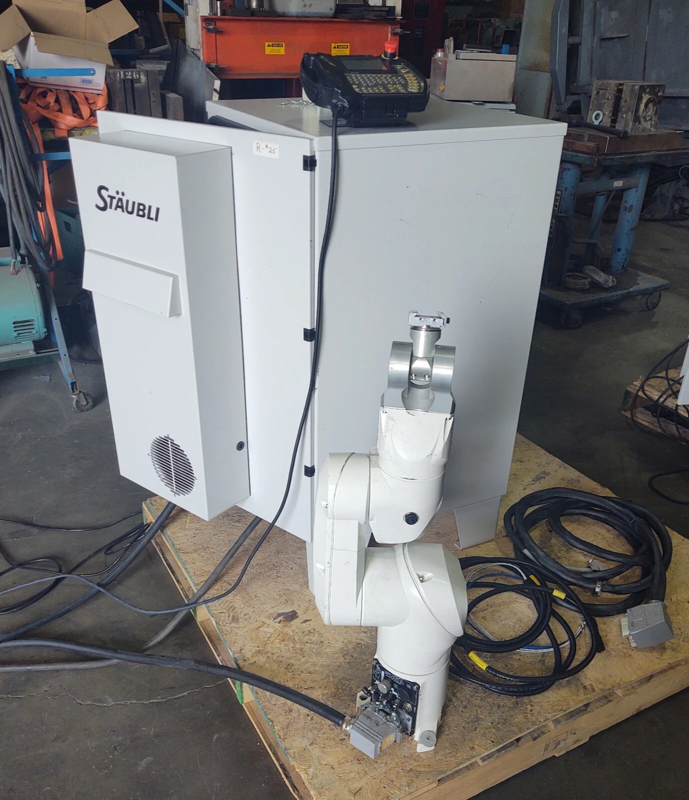 USED Staubli TX40