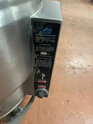 Used Market Forge Used 2006 Market Forge F-40LE Stationary Jacketed Steam Kettle 40 Gallon 208V 3 Phase Cooking Kettles Illinois US | Falcon Restaurant Supply #1375754