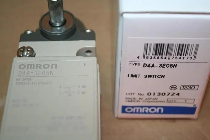 NEW OMRON D4A-3E05N