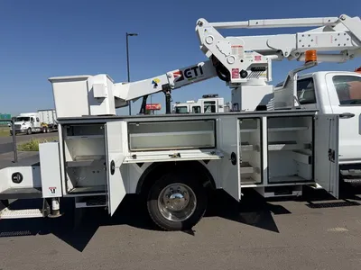 Used 2020 CHEVROLET SILVERADO 6500HD 4X4 Bucket (boom) trucks Minnesota US | Carco Truck & Equipment #1513960