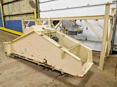 Used Joest 750 / - x 3800 Vibratory Screens Ohio US | Equipment Recovery Corp. #1331538