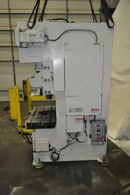 USED 2005 KOMATSU OBS 45-33