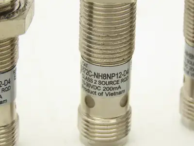 Allen Bradley 872C-NH8NP12-D4 Inductive Proximity Sensor 10-30VDC Lot of 6