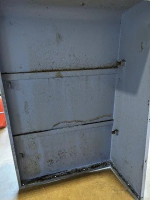 2020 Doosan DNM 5700 Vmc Front Sheet Metal Corner