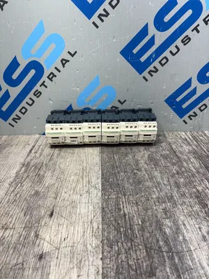 Schneider Electric LC1 D12F7AB Electrical/PLC/Automation | ESS Industrial Equipment Sales (1)