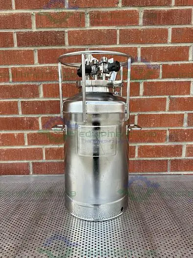 Used DCI 35 LITER STAINLESS STEEL PROCESS / PRESSURE VESSEL 40 PSI Pressure Vessels California US | Equipment Lab #488707