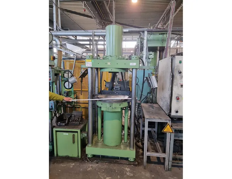 Used DARRAGON 130 TON Hydraulic Presses BE | Apt International N.V #362281