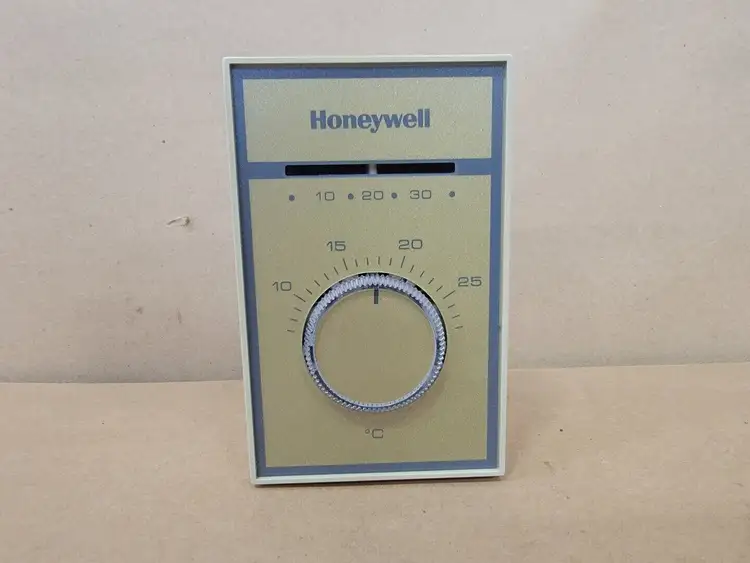 New | in-Stock HONEYWELL T651A 3026 Misc Electrical & Power Parts British Columbia CA | Lenmark #253600