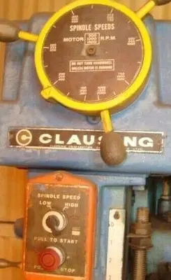 USED 1982 CLAUSING 2284