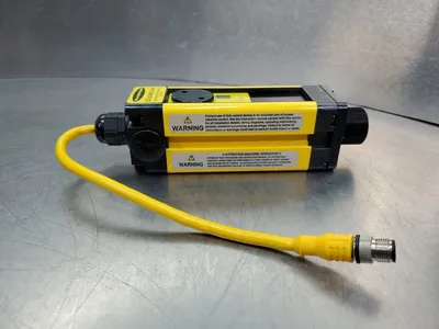 Banner SPE1 EZ-GUARD Point Single Beam Sensor, .8-20M RANGE, 24VDC. 5E-24