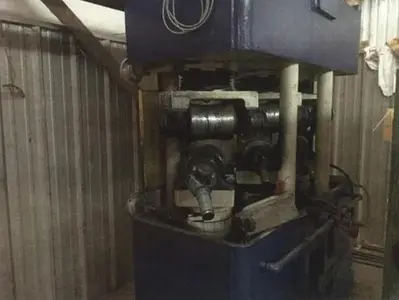 Bronx Six Roll Tube Straightener