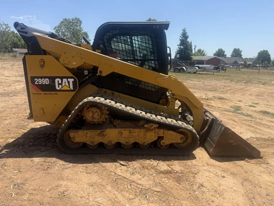 Used 2019 CATERPILLAR 299D2 Skid Steer Loaders California US | Mittry Construction #1363436