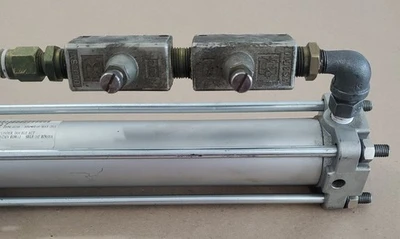 USED SMC CA2T40-490