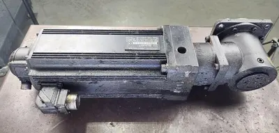USED INDRAMAT MDD093C-N-030-N2L-110PA1