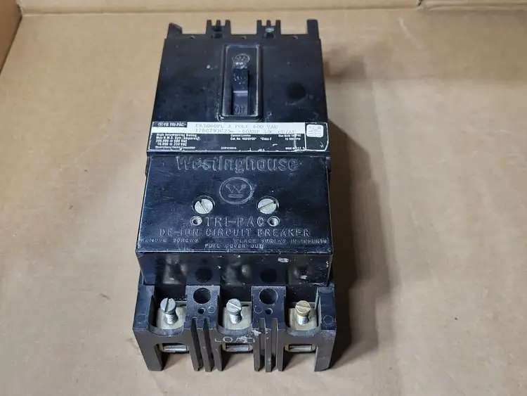 Used WESTINGHOUSE FB3060PL Switchgears British Columbia CA | Lenmark #409274