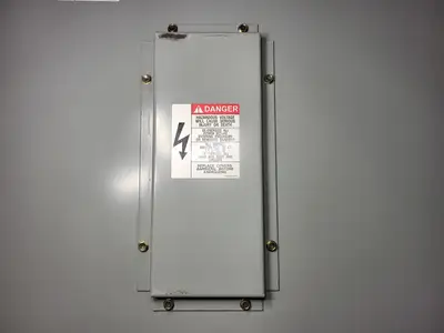 Used 2009 GE INDUSTRIAL SYSTEMS 64235115-N Switchgears British Columbia CA | Lenmark #239513