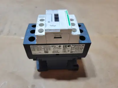New | in-Stock SCHNEIDER ELECTRIC LC1D32G7 Switchgears British Columbia CA | Lenmark #1438231