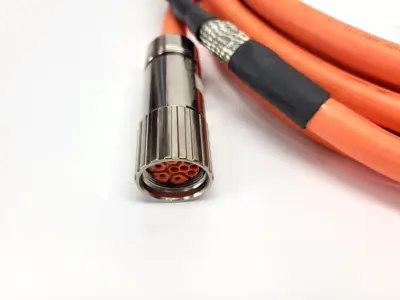 2090-CSBM17G-14AF05 | Sunchu  Servo Motor Power Cable - Used