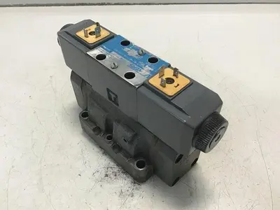 USED VICKERS DG4V-3-6C-M-U-HL7-60-B13