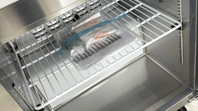 171-0040 27” Undercounter Self Contained Cooler