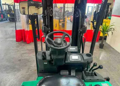 USED 2014 MITSUBISHI FBC25N2