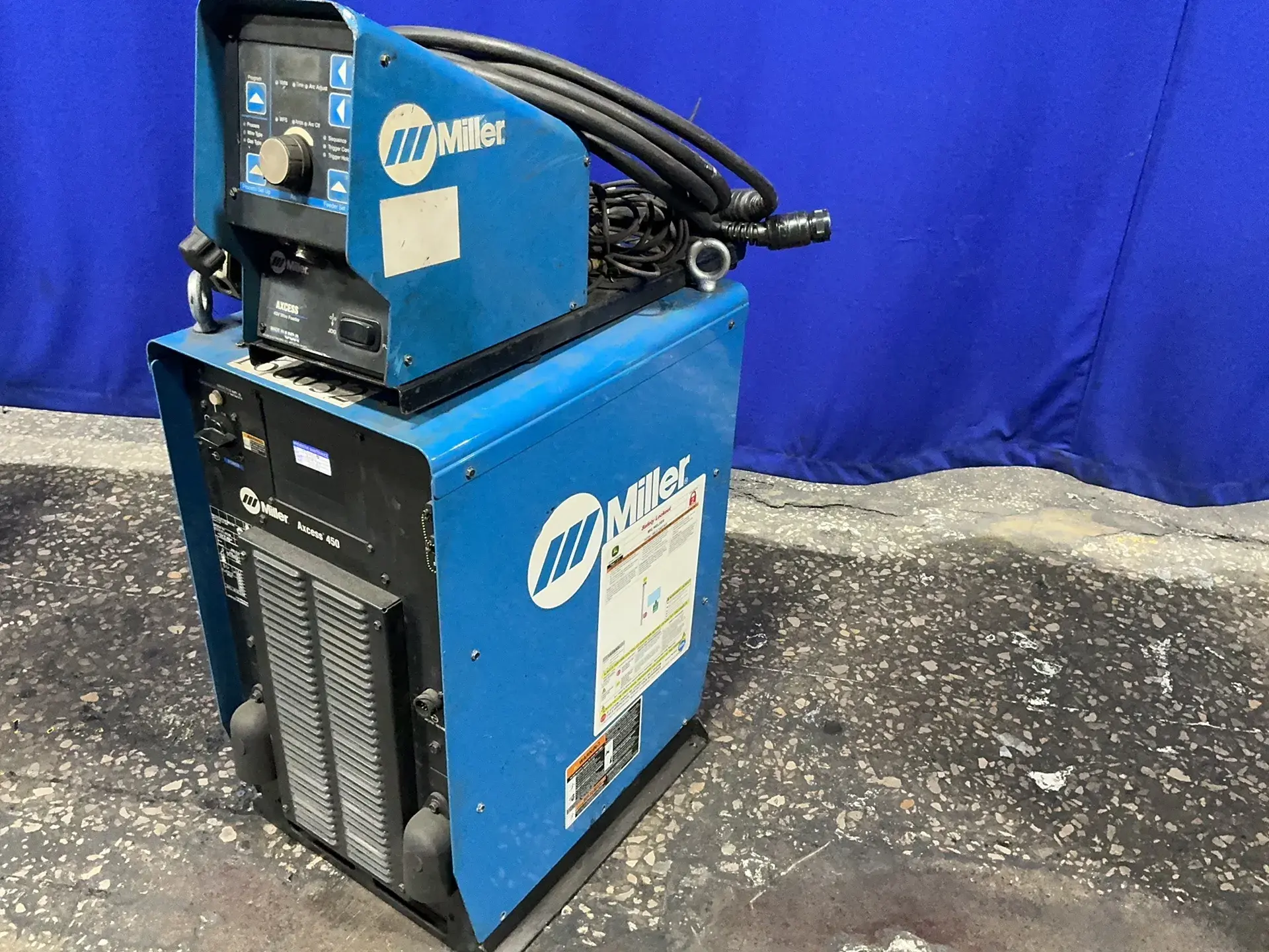 Used MILLER AXCESS 450 Welding Machinery (Other) Ohio US | HGR 24 #1278977