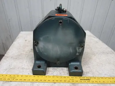Sew-Eurodrive R92DV180L8 14.75:1 59/119 Input RPM Inline Gear Reducer 2-3/8"