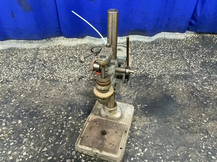 Used _UNKNOWN_ _UNKNOWN_ Heavy Duty & Sensitive Single Spindle Drills Ohio US | HGR 24 #1314171