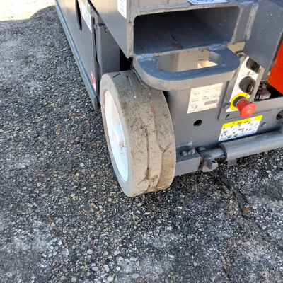 USED 2017 Skyjack SJ3219
