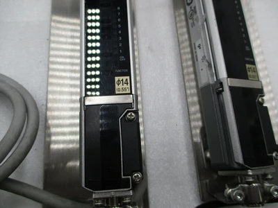 USED KEYENCE SL-C48F-R Light Curtain Set