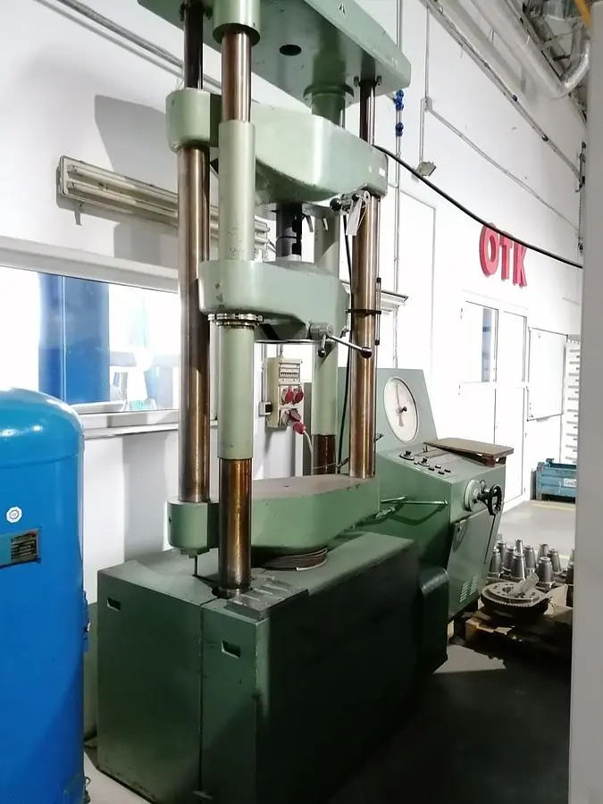 Used 1973 VEB ZD 100 Universal Testing Machines CZ | Amaron s.r.o. #1088483