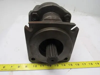 PARKER COMMERCIAL PGP 640 30E 104  Heavy Duty Cast Iron Hydraulic Pump See Specs