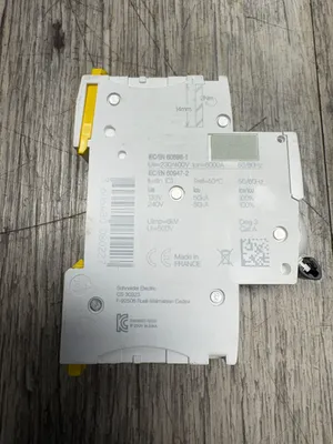 USED SCHNEIDER A9F74101