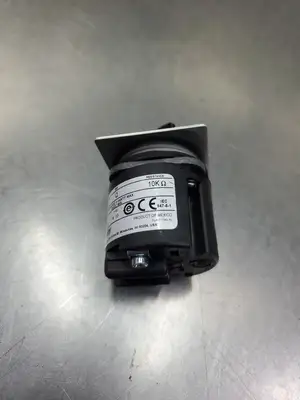 Allen Bradley 800T-U29 Ser Q 10Kohm Potentiometer 4D-35