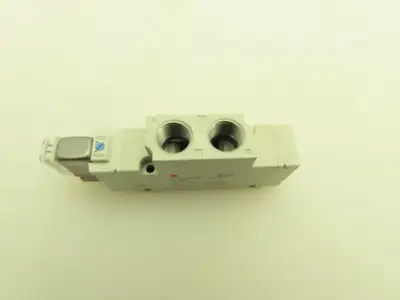 SMC VQZ3120B-5LOB1-02 Pneumatic Air Solenoid Valve Spring Return 24VDC