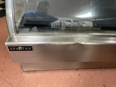 Used Spartan Used Spartan BCB72 Curved Glass Refrigerated Deli Display Case 120V Display Refrigerators Illinois US | Falcon Restaurant Supply #1376399