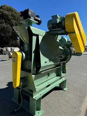 Insta-Pro Continuous Expeller Press Oilseed Expeller Presses | Perry Equipment (2)