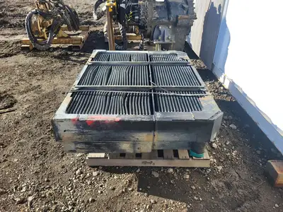 Used L&M RADIATOR, INC 115844 Skid Steer Loaders British Columbia CA | Lenmark #1440064