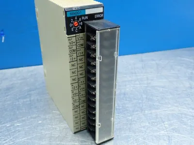USED OMRON C200HMAD01