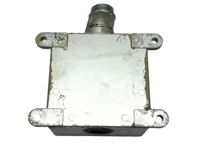 USED APPLETON ANGLE ADAPTER BASE