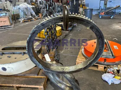 30" GIDDINGS & LEWIS Facing Head