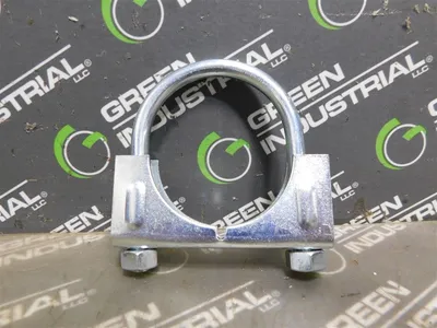 Lot of 18 Clamps Inc. 1.88 Zinc Clamps PC Series New