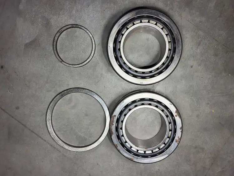Used KOMATSU 561-22-62521 Bearings British Columbia CA | Lenmark #259752