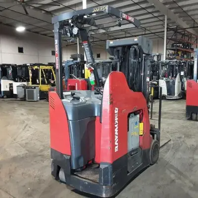 USED 2021 RAYMOND 425-C40QM