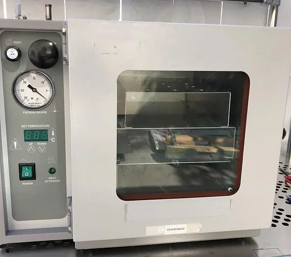 VWR 1415M Laboratory Vacuum Oven