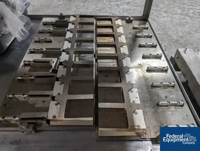 USED Klockner Klockner Vertical Strip Packer, Model LA-500